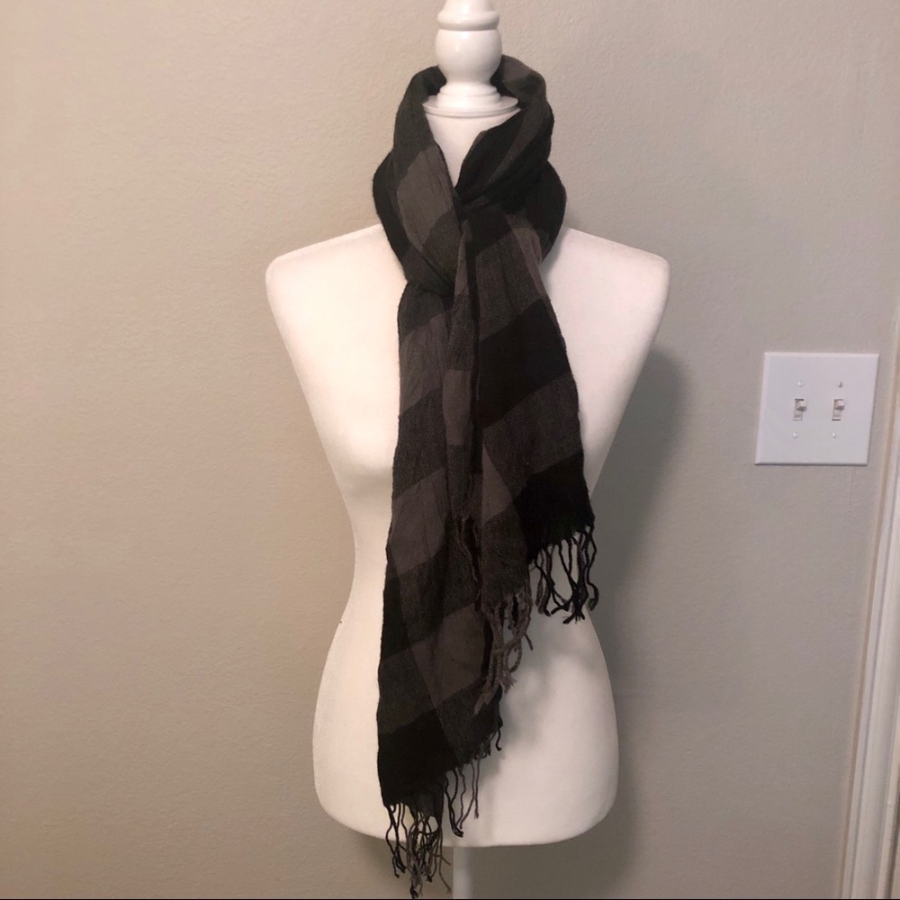 Black & Grey Plaid Scarf